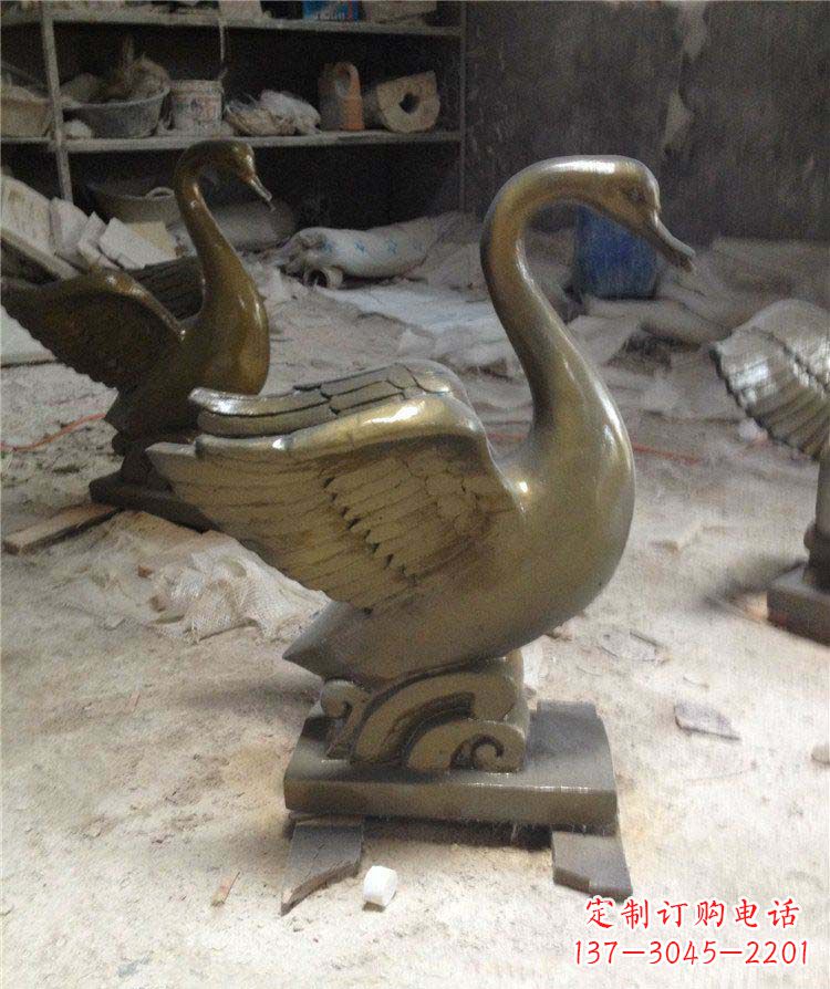 合肥公园天鹅动物铜雕
