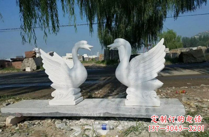 合肥公园天鹅石雕