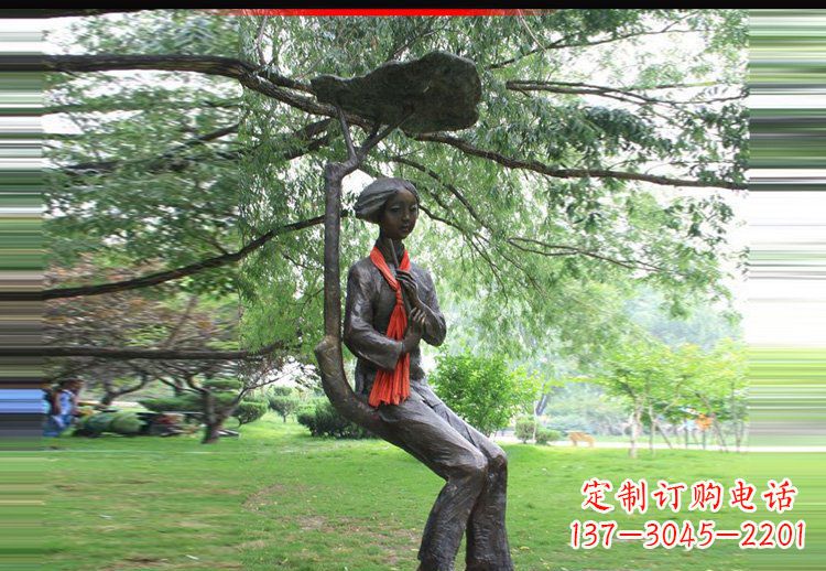 合肥可爱迷人的美女雕塑