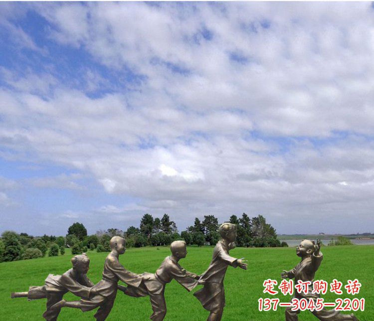 合肥铜雕老鹰抓小鸡游戏人物雕塑