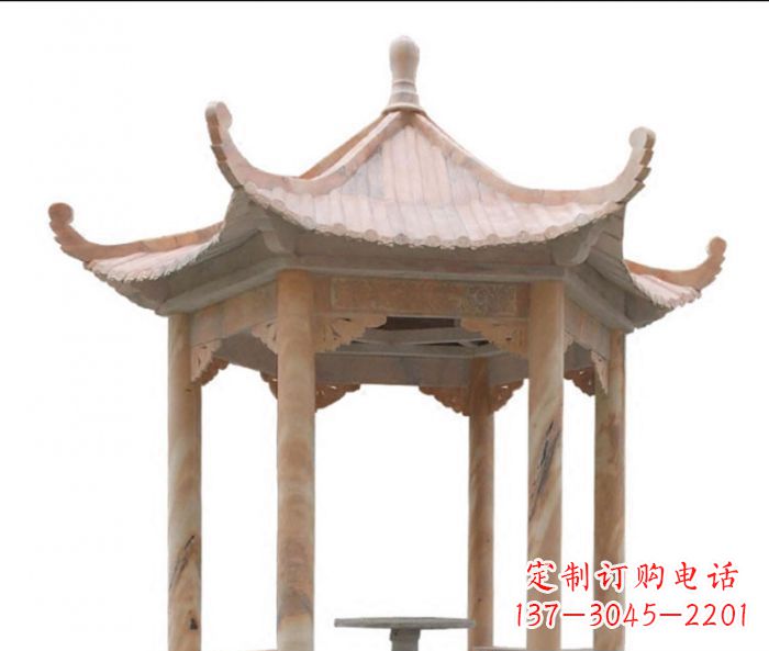 合肥美丽而优雅的公园晚霞红六角石凉亭雕塑