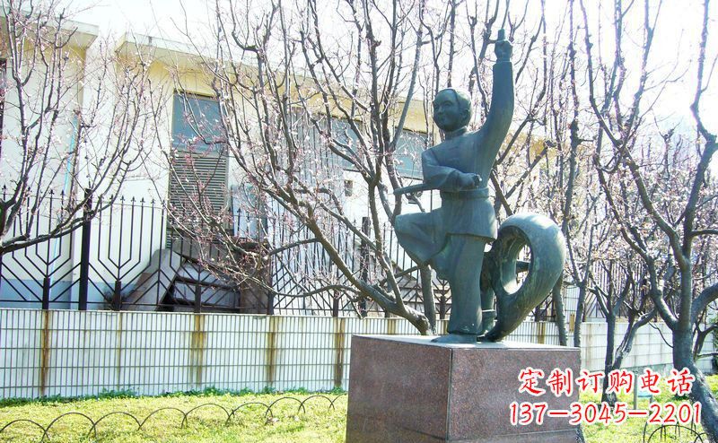 合肥精致细腻的老人铜雕