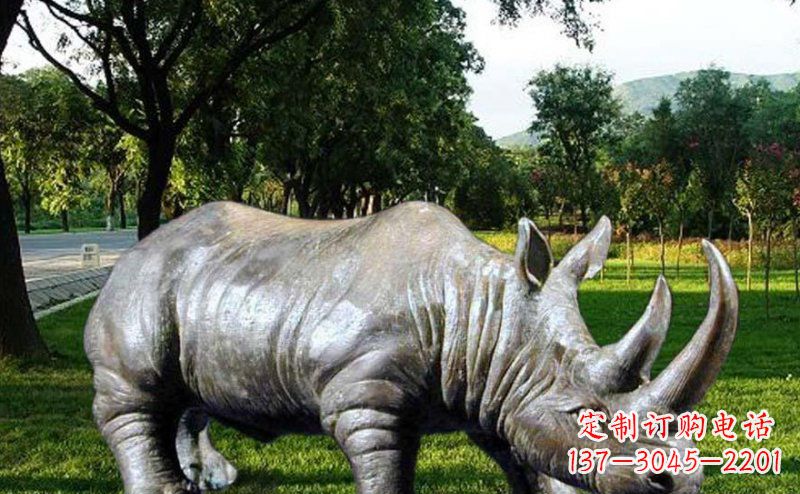 合肥公园犀牛玻璃钢