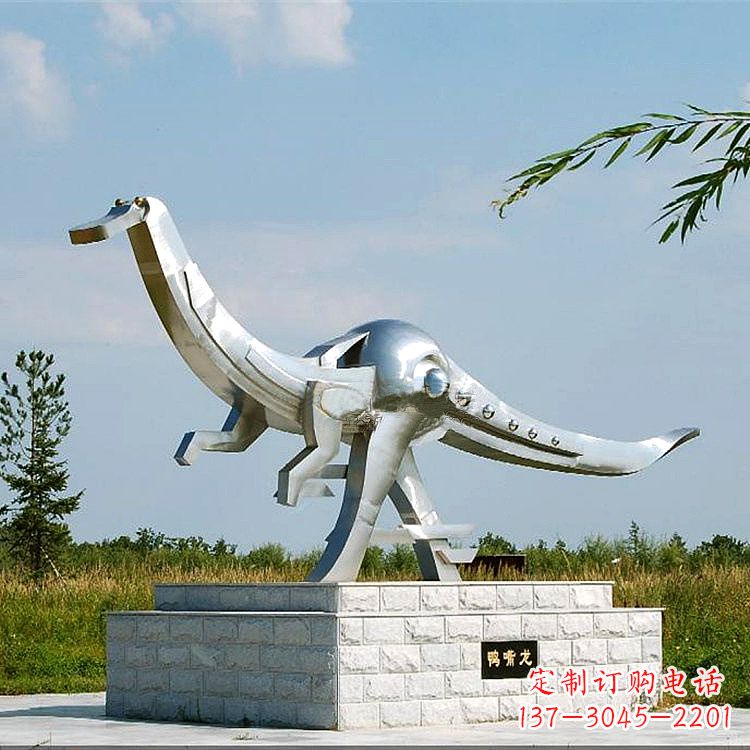 合肥不锈钢鸭嘴龙动物景观雕塑