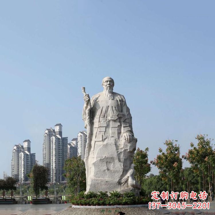 合肥具有历史意义的画家齐白石汉白玉雕像