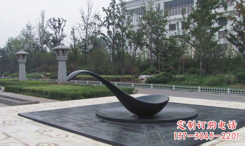 合肥中领雕塑指南针铜雕——定制你的独特景观