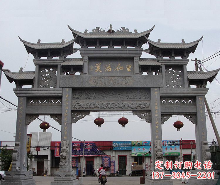 合肥古城牌坊雕塑,让历史永久流传