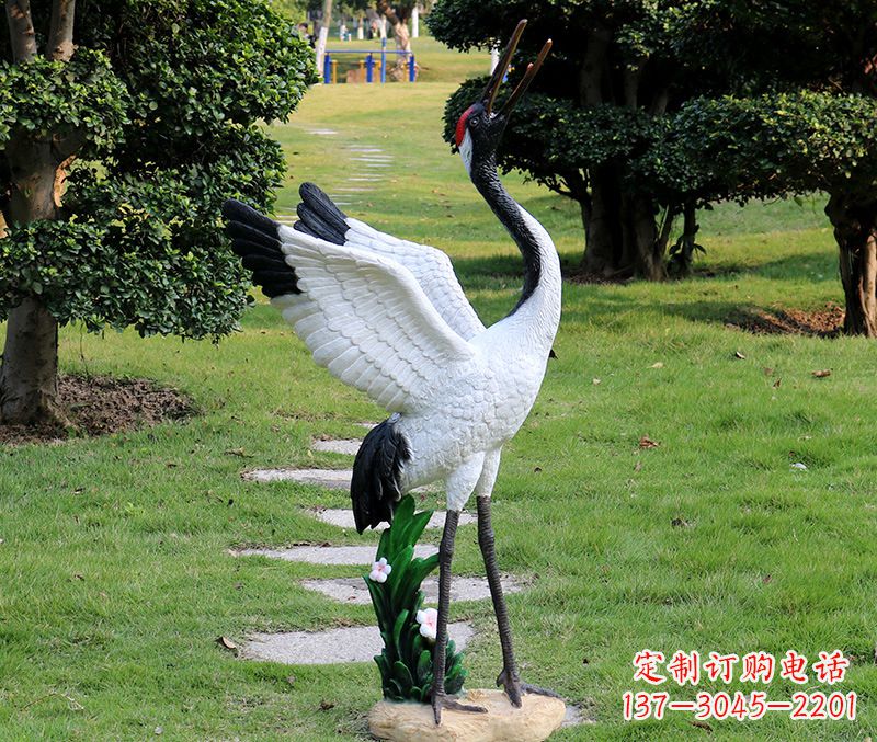 合肥古典仙鹤雕塑,融入神秘风语