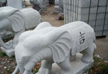合肥吉祥大象石雕，象征家庭幸福