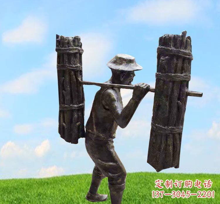 合肥精美老人铜雕，传承古代挑柴精神