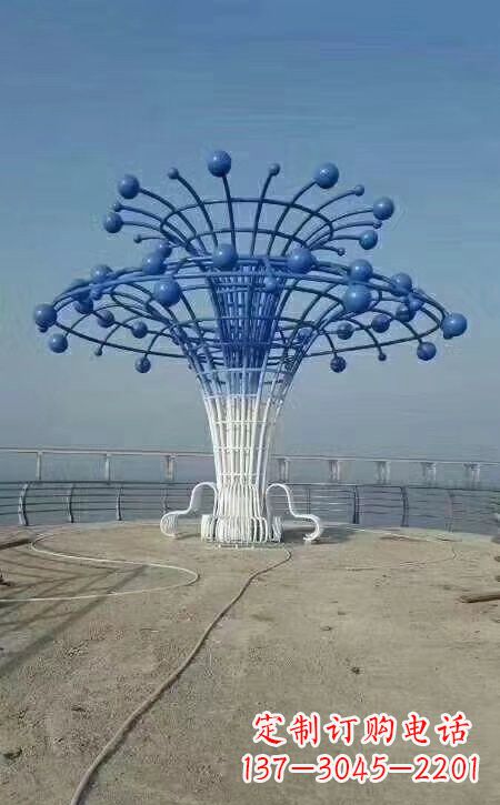 合肥广场不锈钢抽象喷水鲸鱼