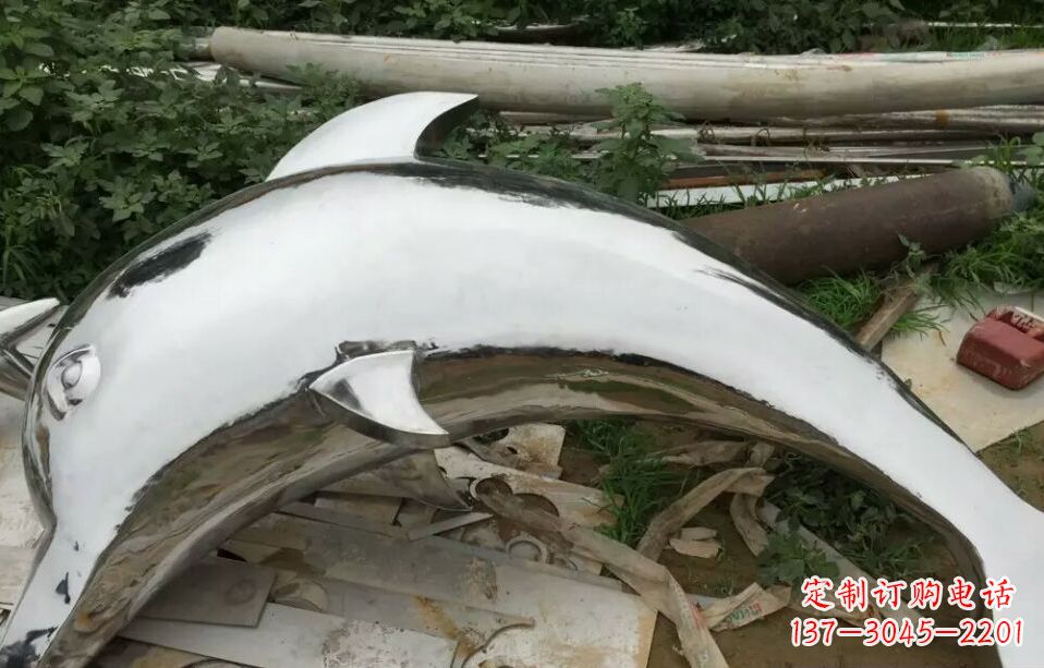 合肥展现动感的不锈钢海豚雕塑