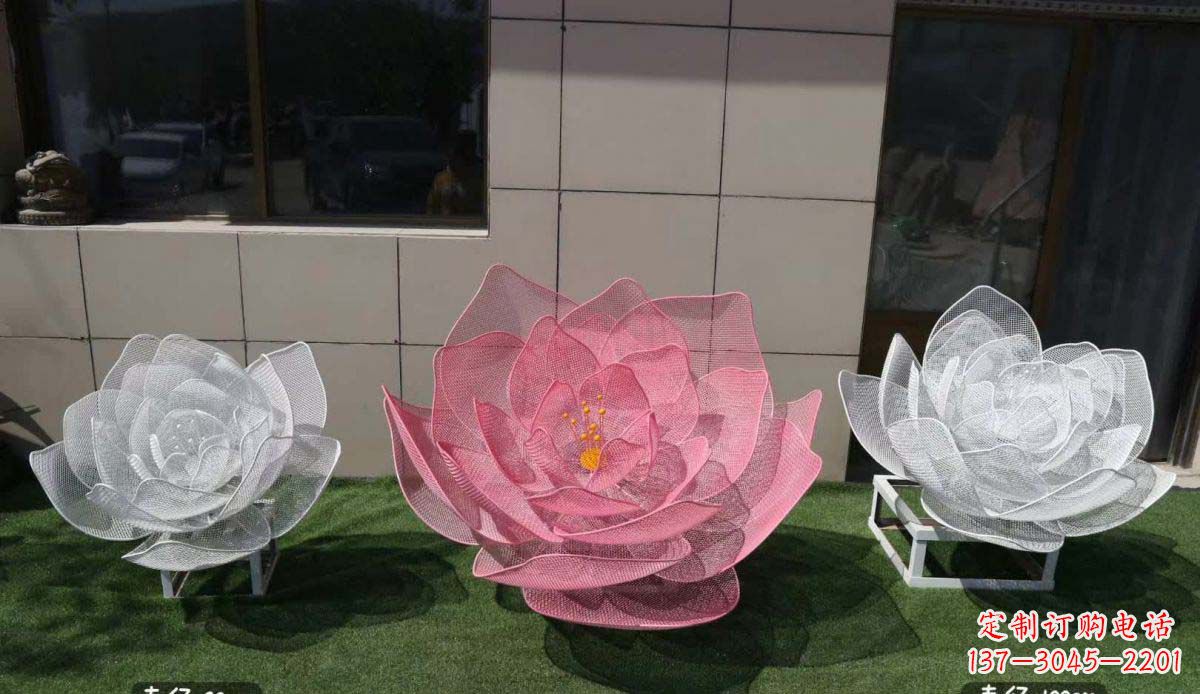 合肥精美雕刻的不锈钢荷花雕塑