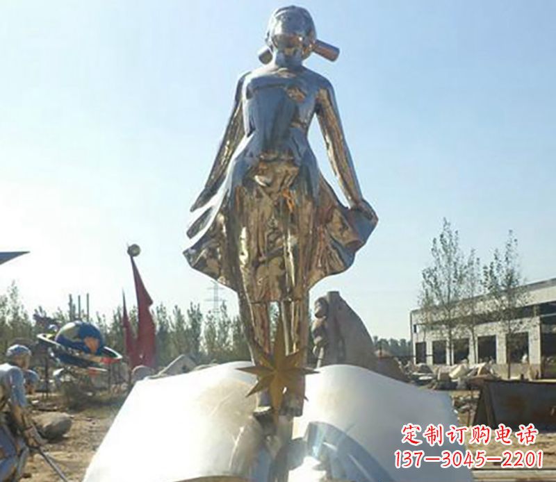 合肥广场不锈钢镜面美女人物雕塑