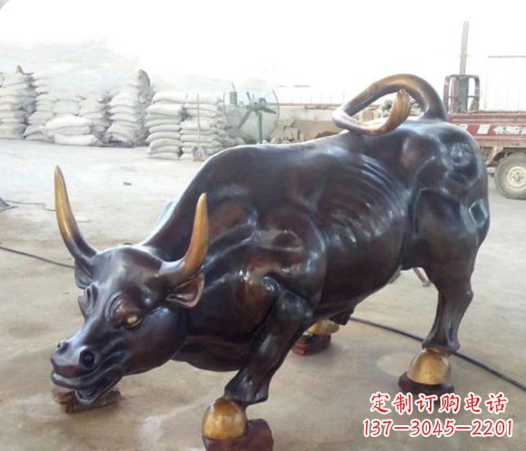 合肥牛玻璃钢仿铜动物雕塑-把动物雕塑带入生活