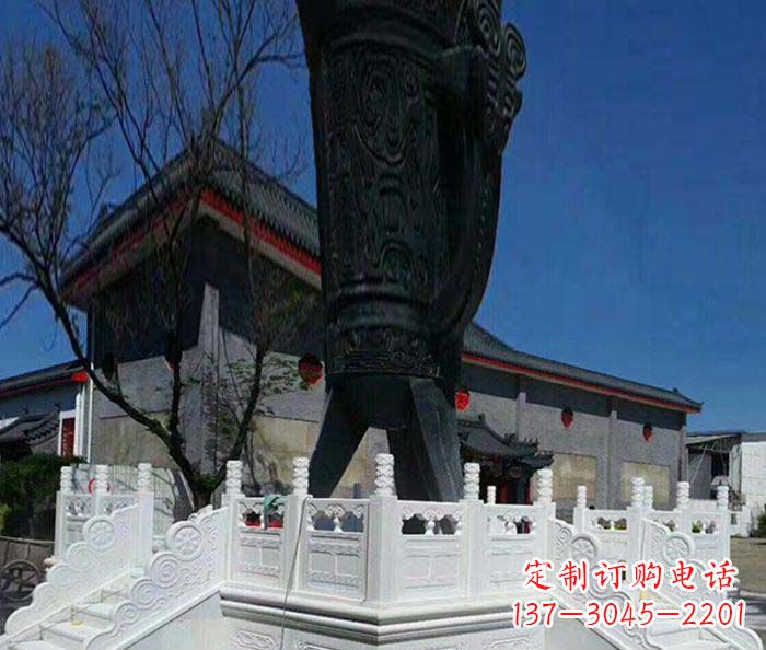 合肥汉白玉升旗台石雕:高贵而典雅