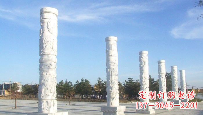 合肥中国传统石雕:广场龙柱雕