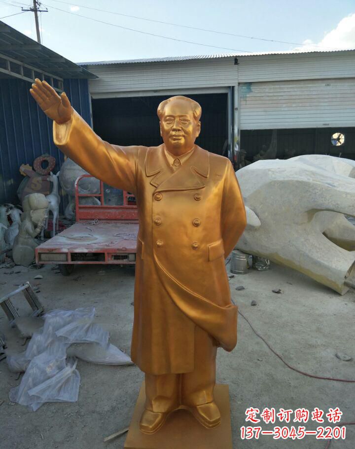 合肥广场毛主席铜雕
