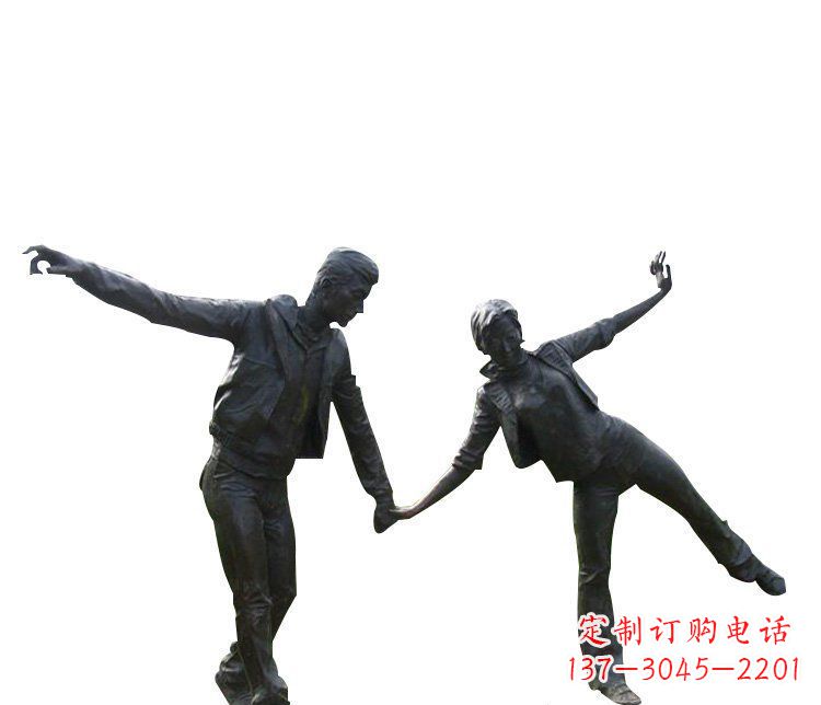 合肥广场铜雕恋人人物雕塑