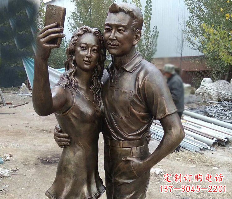 合肥中领雕塑:精美的情侣雕塑