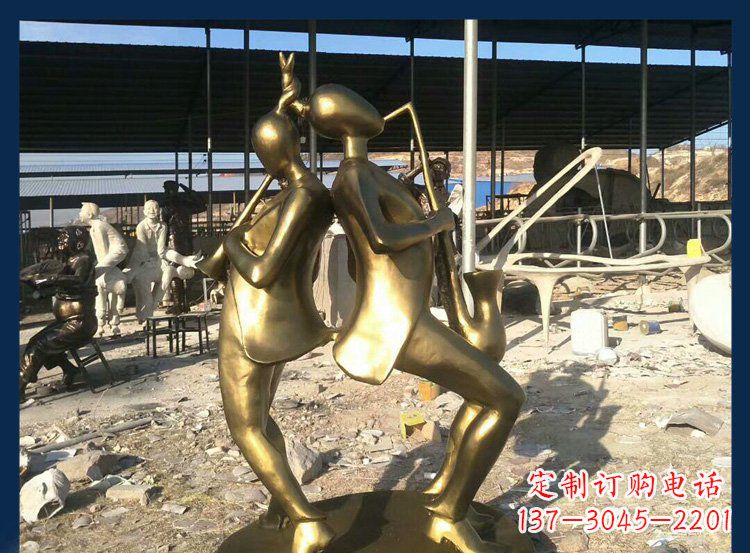 合肥中领雕塑:优雅萨克斯铜雕贴金吹管人物雕塑