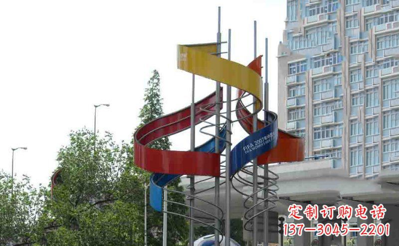 合肥中领雕塑:不锈钢足球雕塑