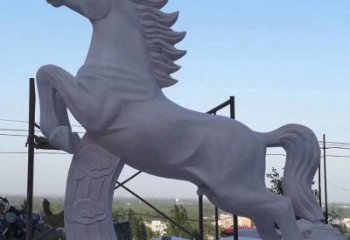 合肥深受历史文化启发的铸铁祥云马雕是中领雕塑…