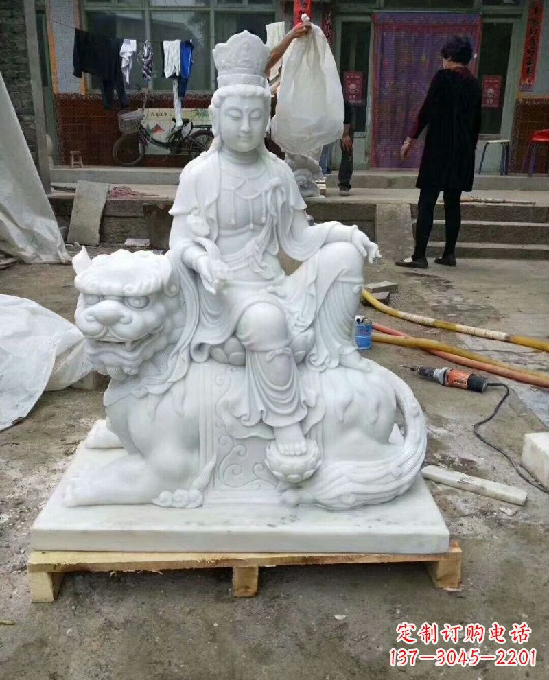 合肥高端汉白玉文殊菩萨狮子雕塑