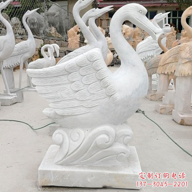 合肥中领雕塑:精美的吐水天鹅雕塑