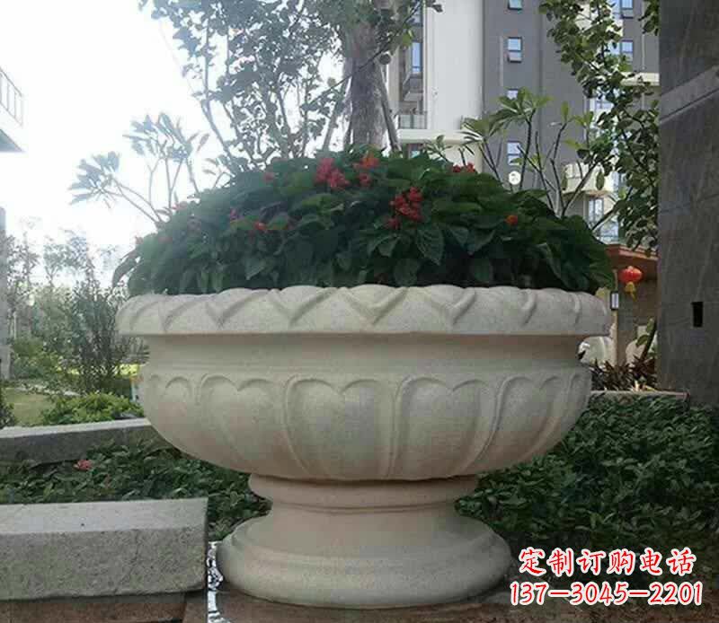 合肥传承艺术美学的汉白玉花盆雕塑