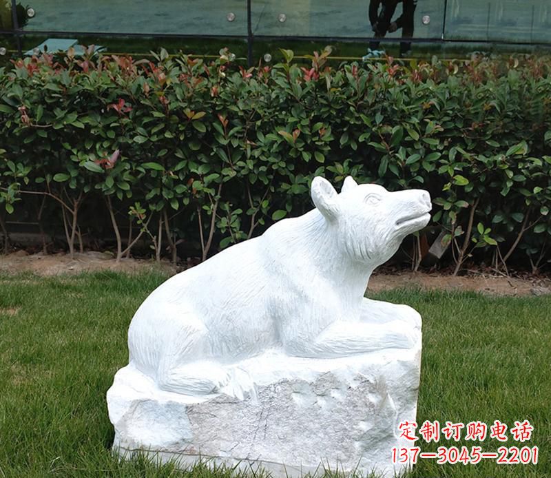 合肥唯美可爱的汉白玉小区动物熊雕塑