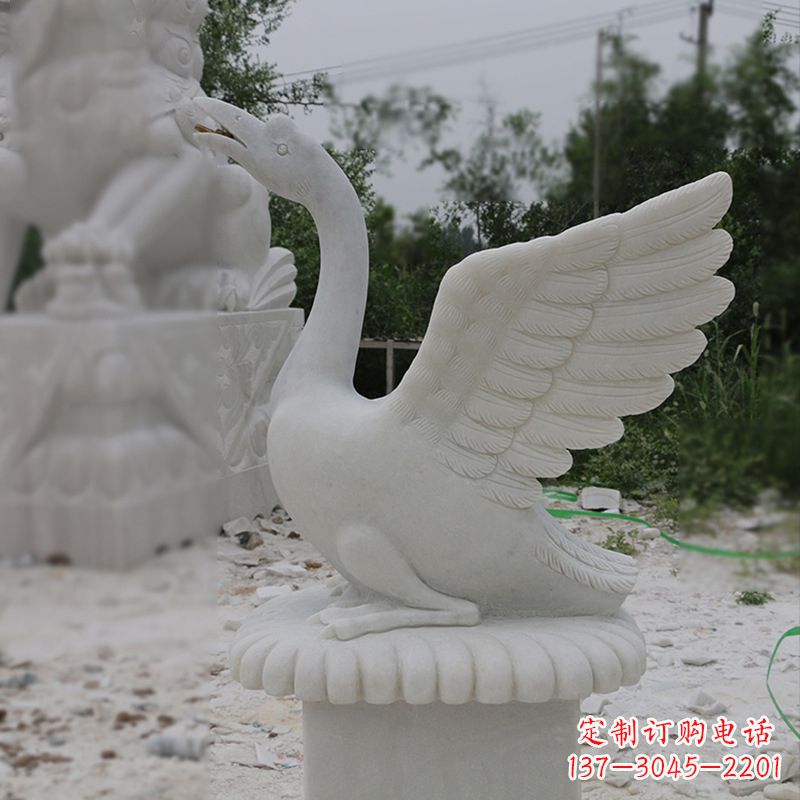 合肥精致优雅的汉白玉天鹅喷水雕塑