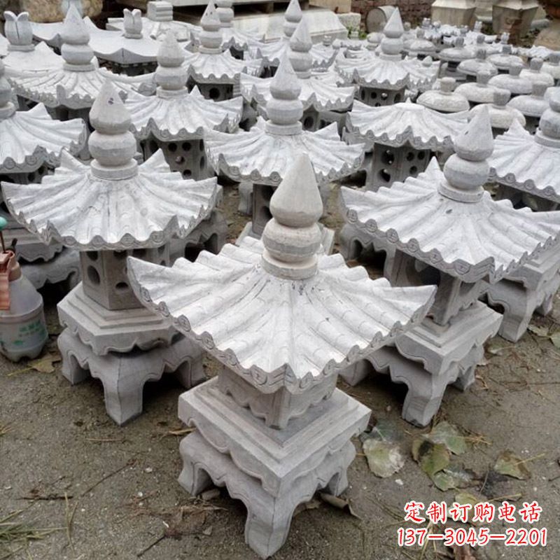 合肥汉白玉灯笼雕塑是由中领雕塑定制的一种华丽…