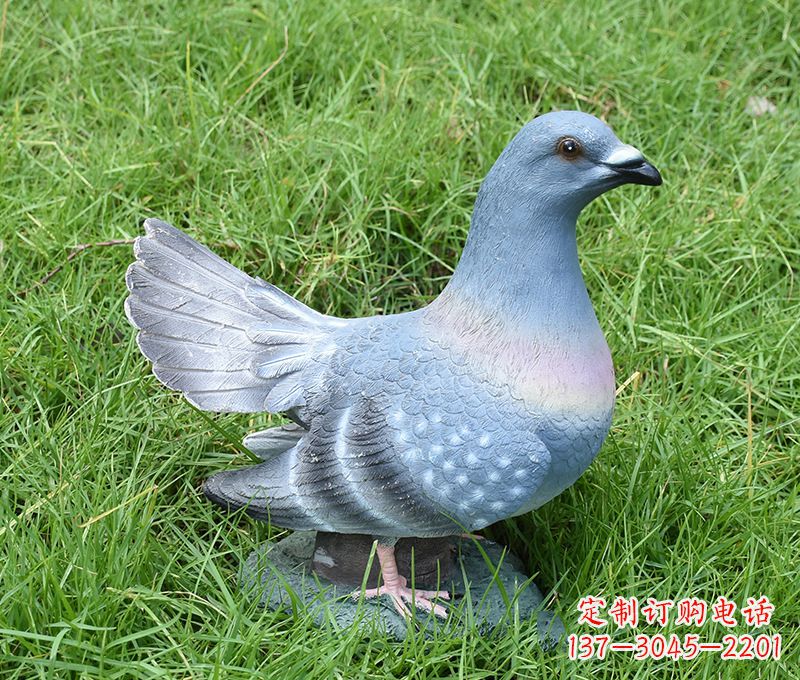 合肥传递和平信息的和平鸽雕塑