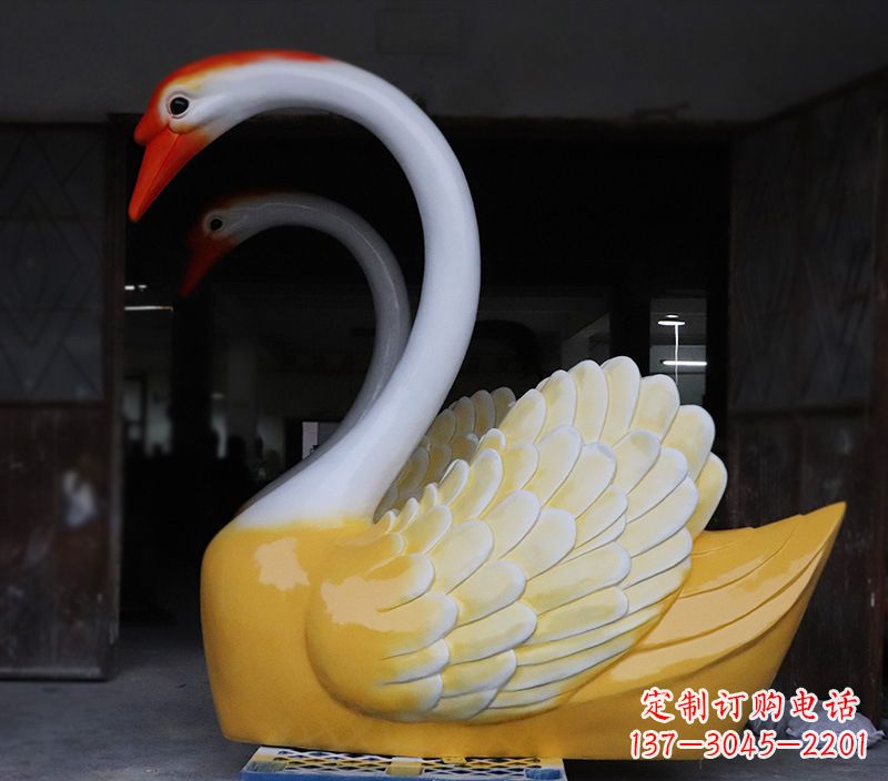合肥爱心天鹅雕塑,让你的爱永生