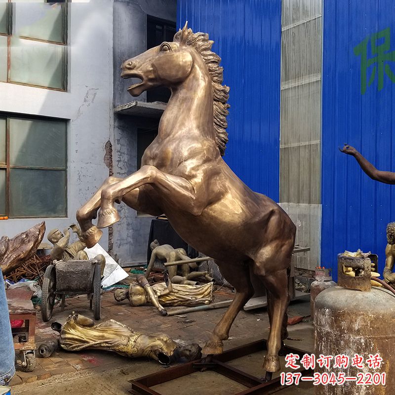 合肥高端手工黄铜马雕塑