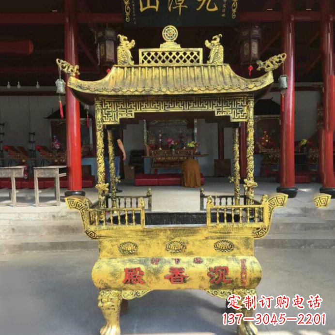合肥艺术之美,黄铜香炉雕塑