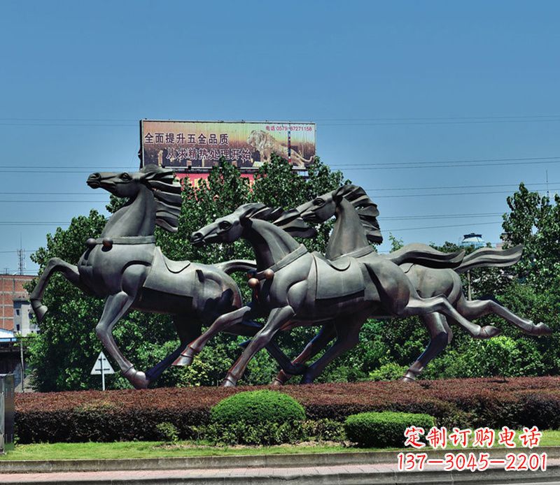 合肥非凡运动,街边奔马铜雕塑