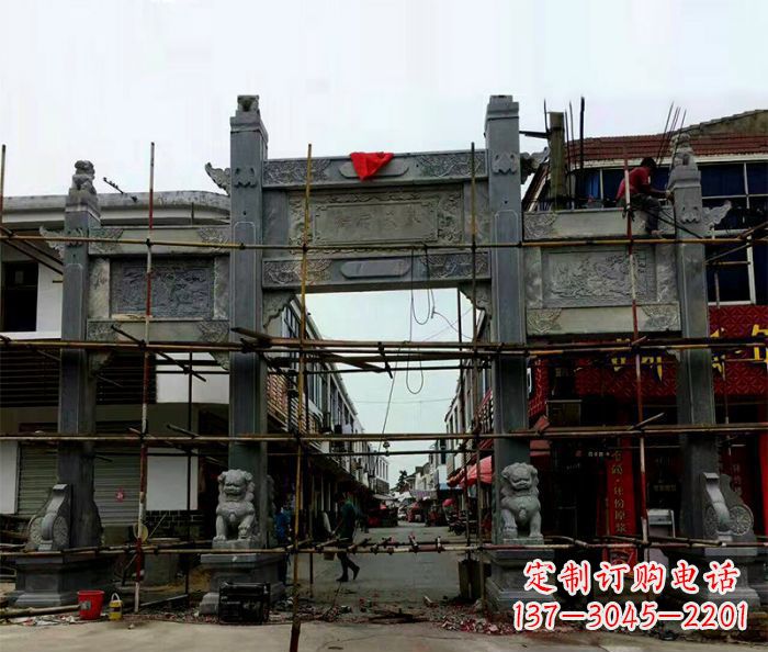 合肥中领雕塑-精美街道三门石雕牌楼