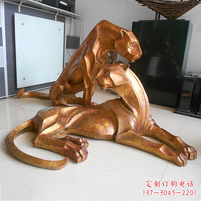 合肥草坪广场商场十二生肖铜雕豹塑