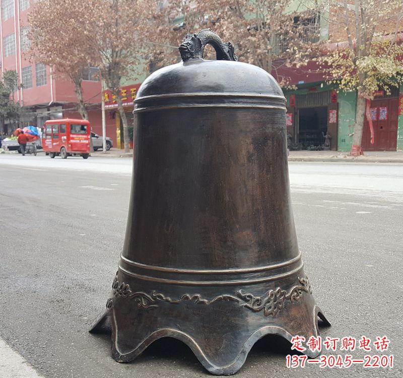 合肥铜钟雕塑:精致美观的景观艺术