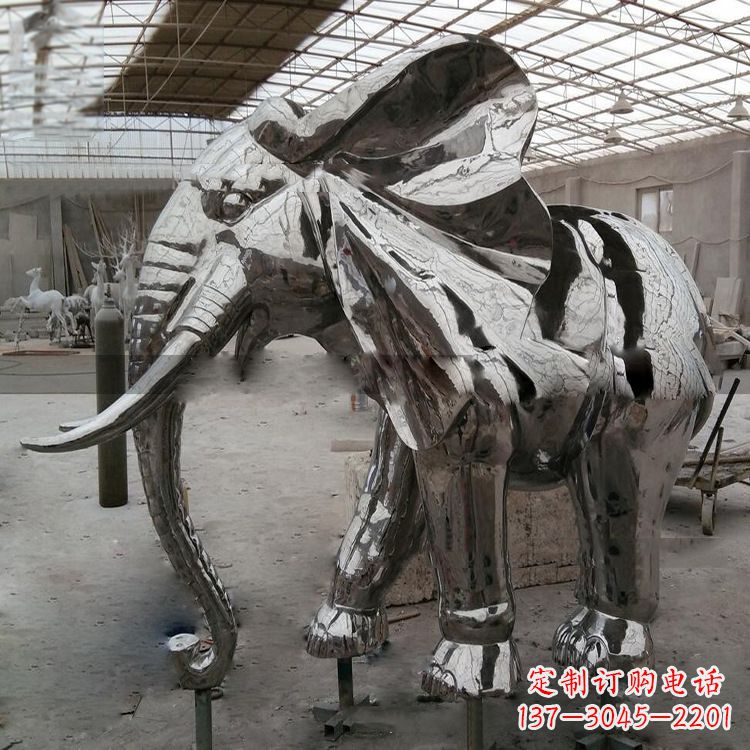 合肥中领雕塑推出一款全新的大象雕塑,表面采用…