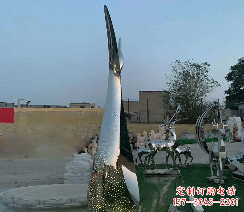 合肥高雅优雅,中领雕塑定制不锈钢抽象天鹅雕塑