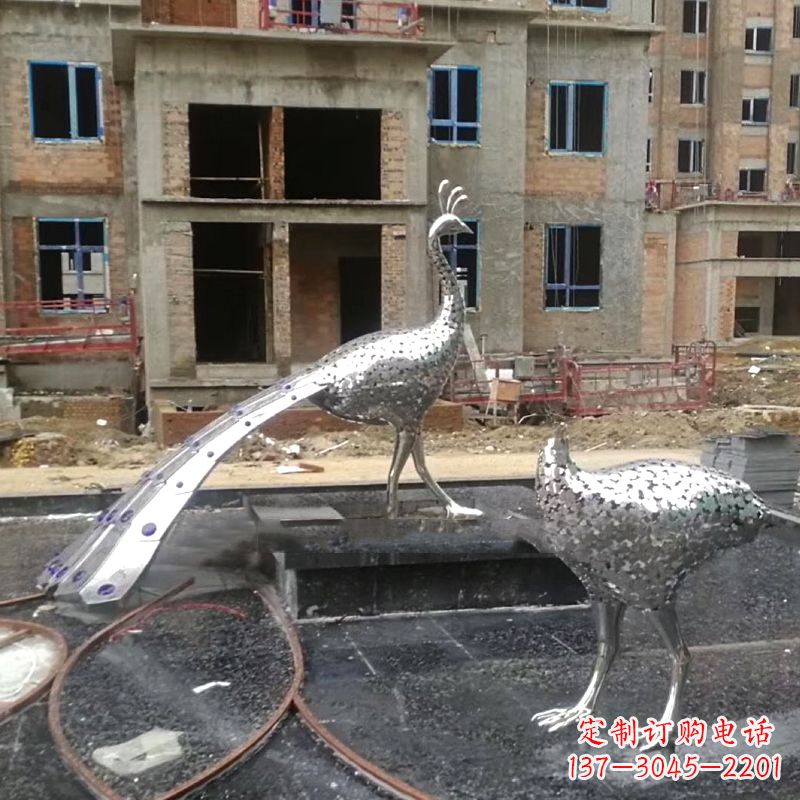 合肥精美的孔雀不锈钢雕塑