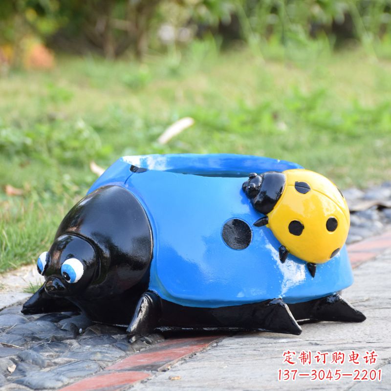 合肥蓝色玻璃钢七星瓢虫花盆雕塑