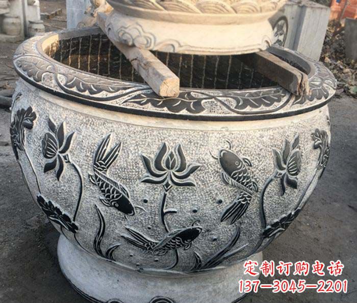 合肥中领雕塑-仿古圆水缸雕塑
