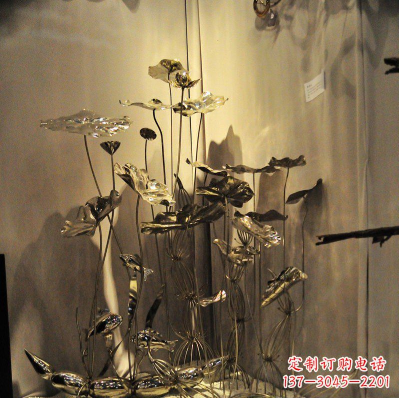 合肥莲花和藕公园不锈钢雕塑