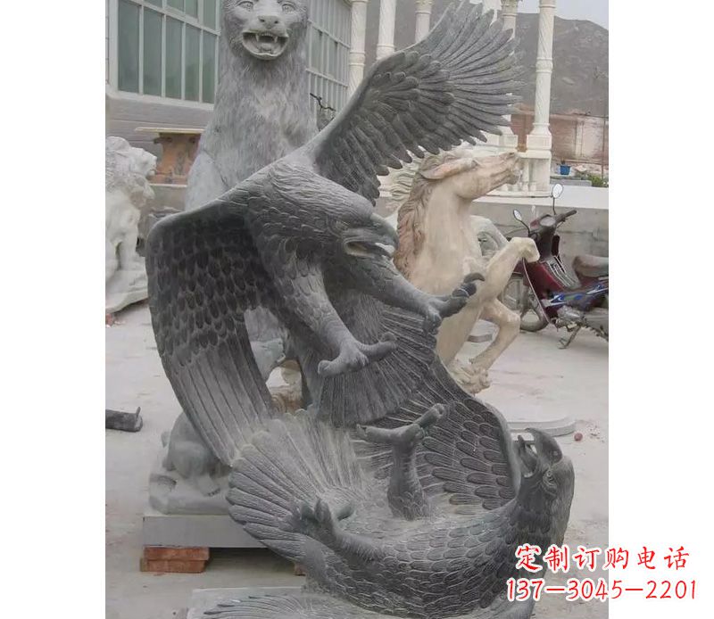合肥两只老鹰石雕