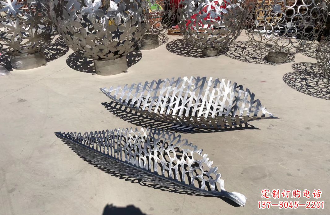 合肥镂空树叶广场景观雕塑