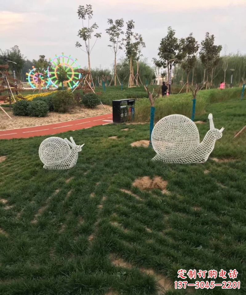 合肥镂空蜗牛不锈钢雕塑